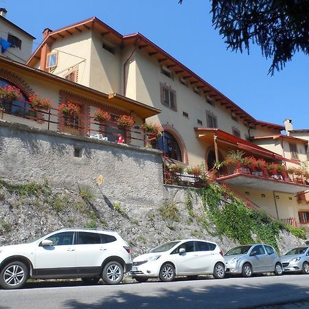 Grotta Dei Colombi Hotel Scanno Exterior foto